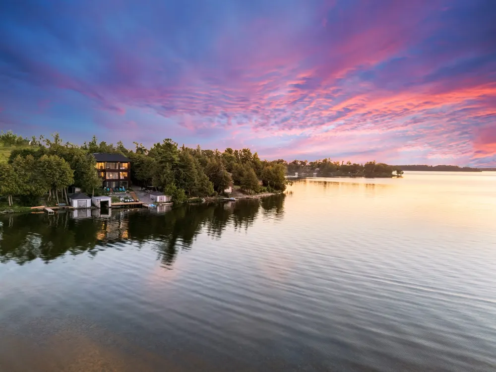 Real estate video: reels vs. walkthroughs.