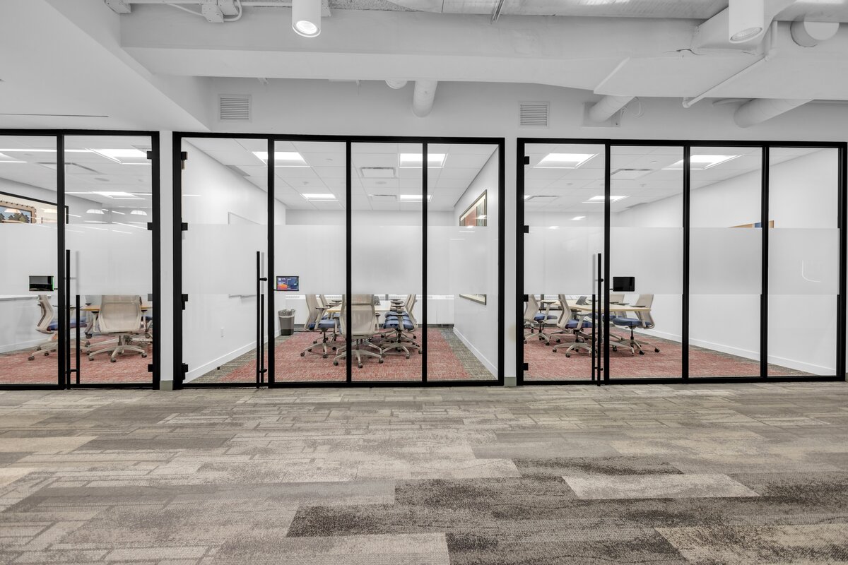 Commercial workspace interior 08